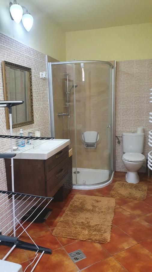 Casa Tajola Appartamento Kecskemét Esterno foto