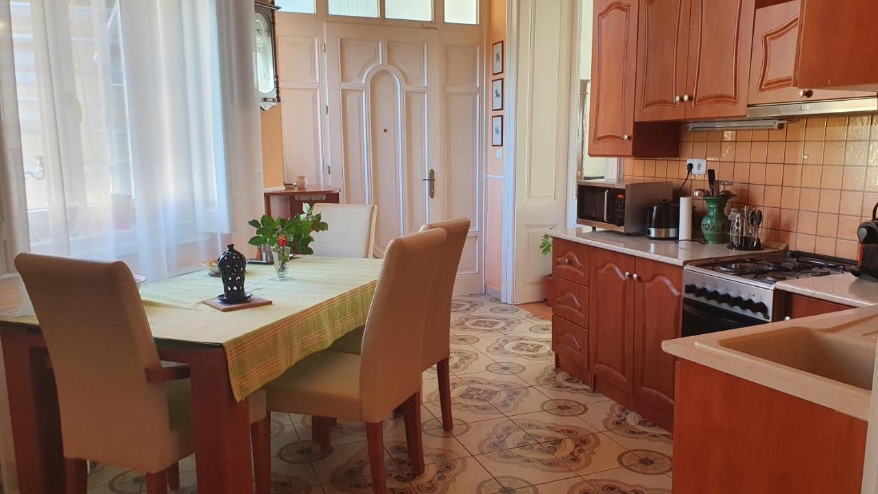 Casa Tajola Appartamento Kecskemét Esterno foto