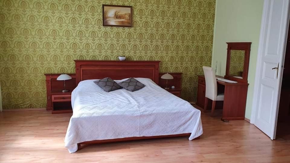 Casa Tajola Appartamento Kecskemét Esterno foto