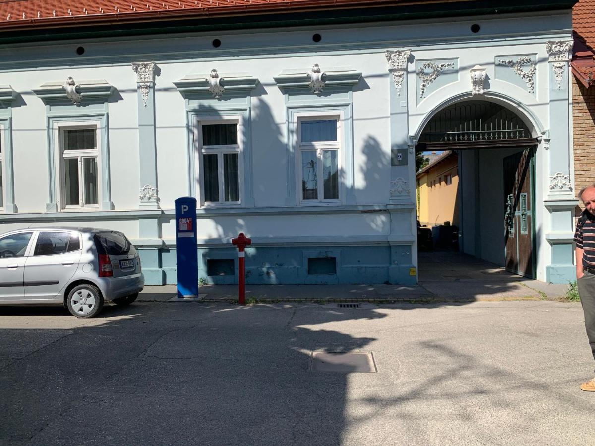 Casa Tajola Appartamento Kecskemét Esterno foto